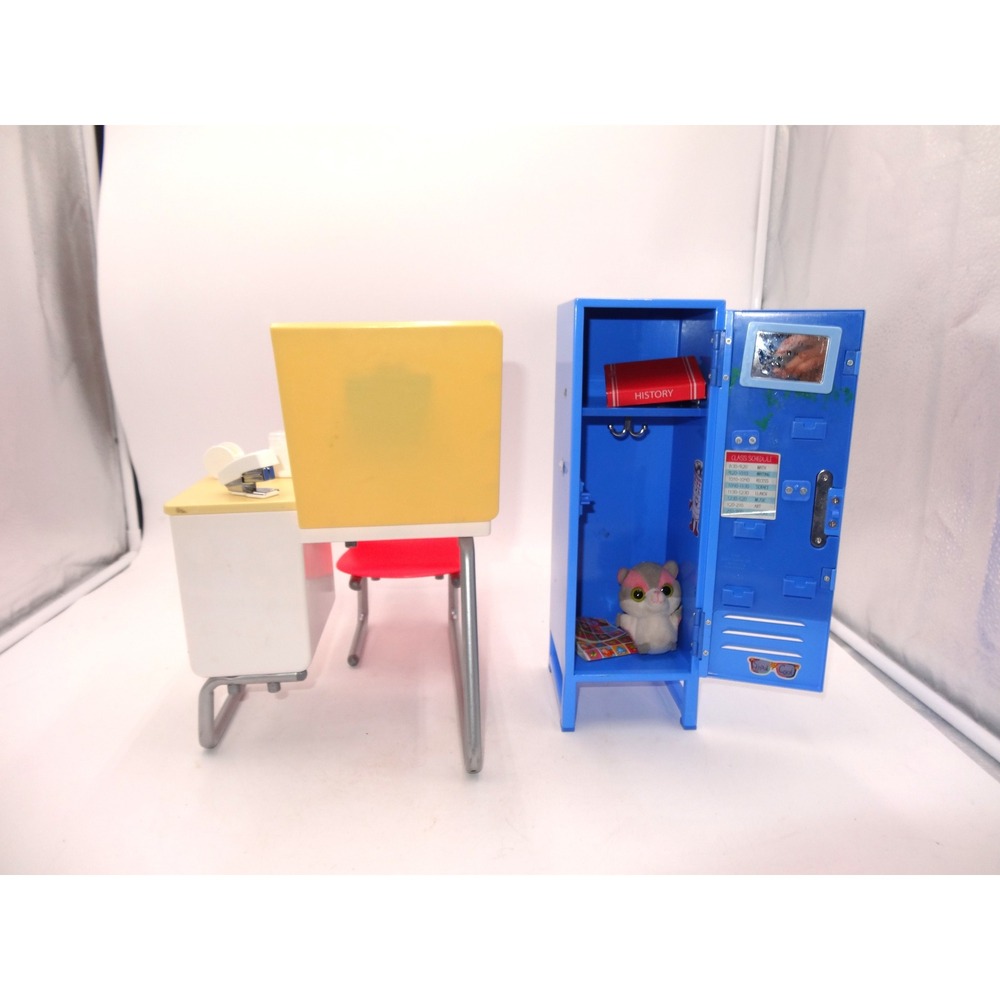 American Girl Doll Flip-Top Desk Truly Me and Blue Metal School Locker Set